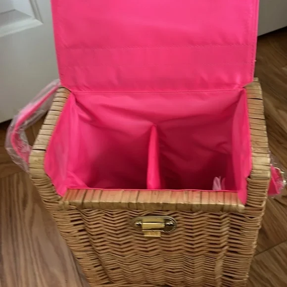 NEW Lilly Pulitzer Wicker Wine Basket - Picture 6 of 12